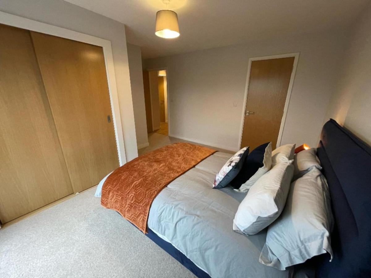 Stunning 2-Bed Apartment In Bristol With Parking Екстериор снимка